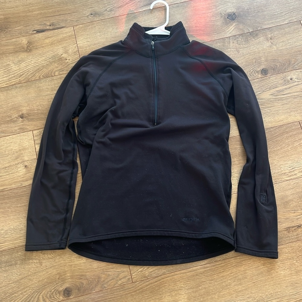 Size small black Patagonia long sleeve